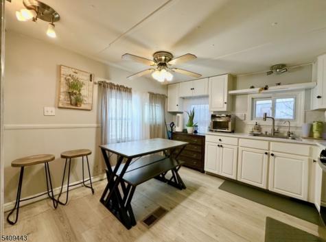 26 Dalbert Street Carteret NJ 07008