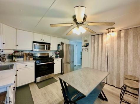 26 Dalbert Street Carteret NJ 07008