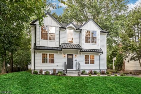 463 Berkshire Road Ridgewood Village NJ 07450