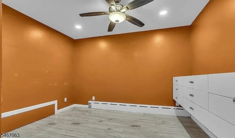 585 Noe Avenue Woodbridge NJ 07095