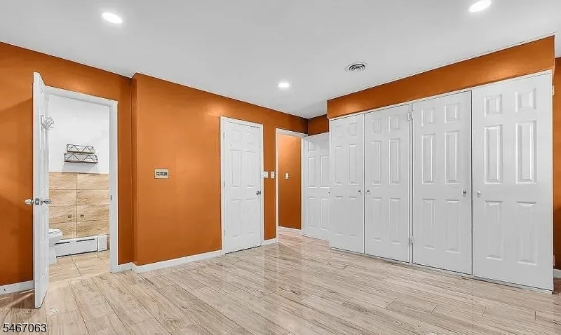 585 Noe Avenue Woodbridge NJ 07095