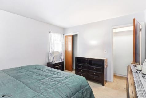 126 Franklin Terrace Irvington NJ 07111