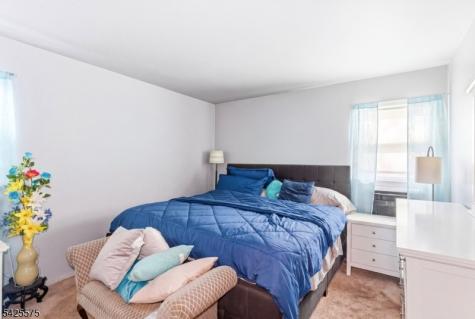 126 Franklin Terrace Irvington NJ 07111