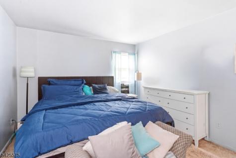 126 Franklin Terrace Irvington NJ 07111