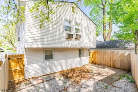 126 Franklin Terrace Irvington NJ 07111
