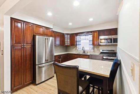126 Franklin Terrace Irvington NJ 07111
