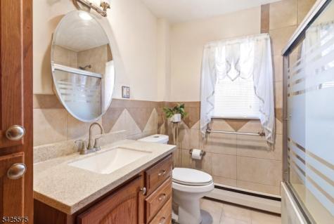 126 Franklin Terrace Irvington NJ 07111