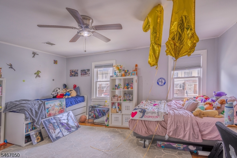 16 Bayview Avenue Newark NJ 07112