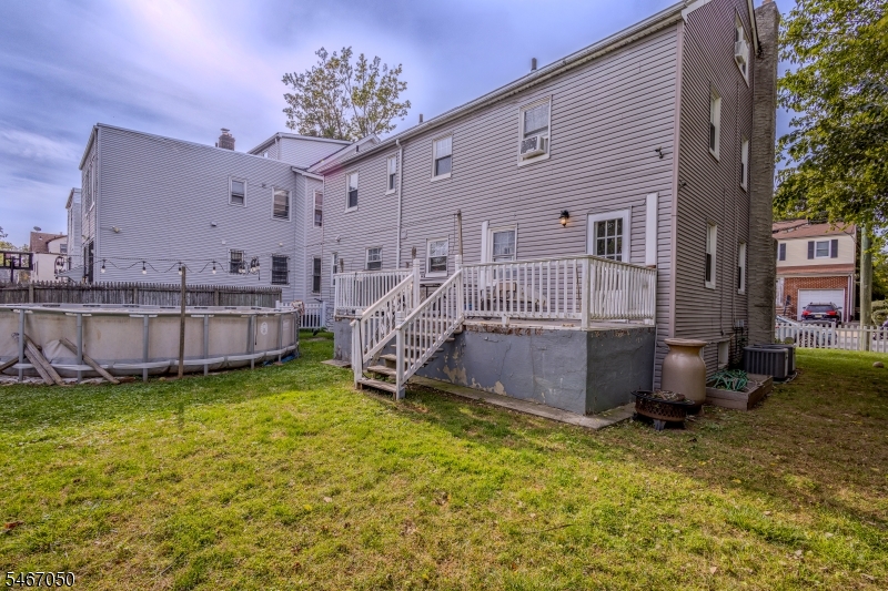 16 Bayview Avenue Newark NJ 07112