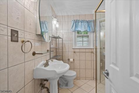 76 Werner Avenue North Haledon NJ 07508