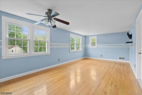 76 Werner Avenue North Haledon NJ 07508