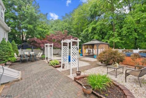 76 Werner Avenue North Haledon NJ 07508