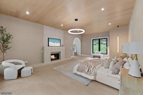 809 W Shore Drive Kinnelon NJ 07405