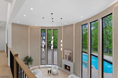 809 W Shore Drive Kinnelon NJ 07405