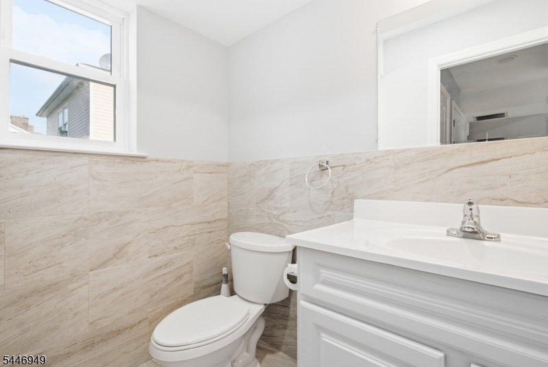 49 N 5th Street Newark NJ 07107