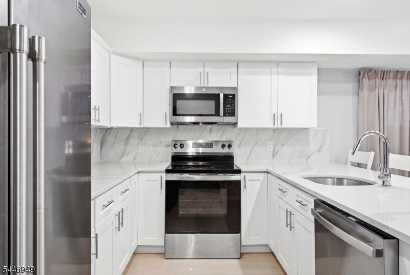 49 N 5th Street Newark NJ 07107