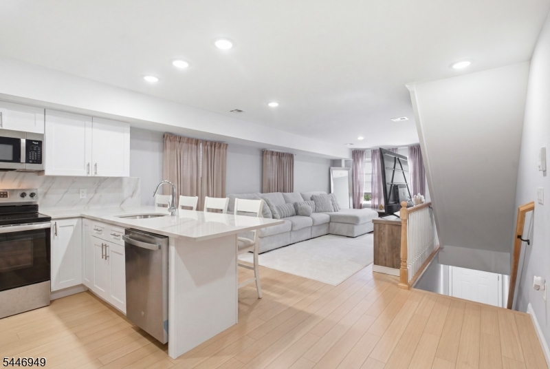 49 N 5th Street Newark NJ 07107