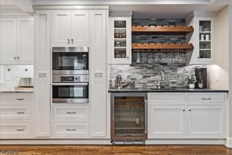 421 Ridgewood Avenue Glen Ridge Boro NJ 07028