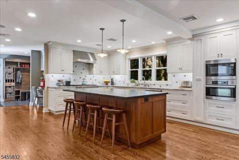 421 Ridgewood Avenue Glen Ridge Boro NJ 07028