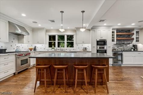 421 Ridgewood Avenue Glen Ridge Boro NJ 07028