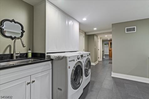 421 Ridgewood Avenue Glen Ridge Boro NJ 07028