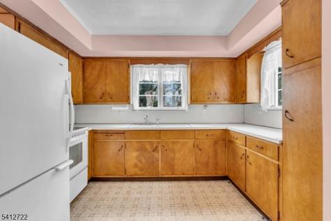 232 Espanong Road Jefferson NJ 07849