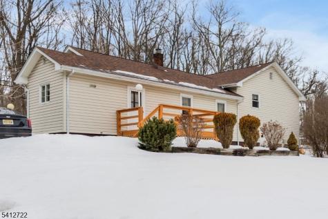 232 Espanong Road Jefferson NJ 07849