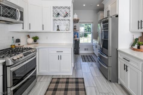 29 Sutphin Road Raritan NJ 08822