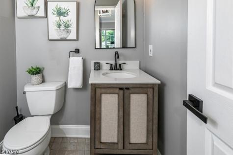 29 Sutphin Road Raritan NJ 08822