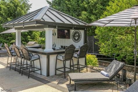 29 Sutphin Road Raritan NJ 08822