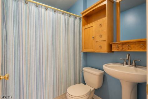 261 Shepard Avenue Englewood NJ 07631