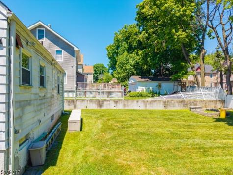 261 Shepard Avenue Englewood NJ 07631