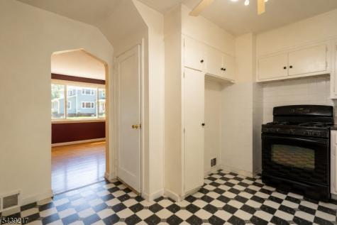 261 Shepard Avenue Englewood NJ 07631