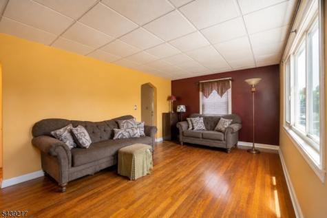 261 Shepard Avenue Englewood NJ 07631