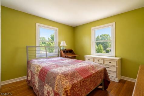 261 Shepard Avenue Englewood NJ 07631