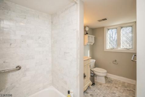 88 W Main Street Mendham NJ 07945