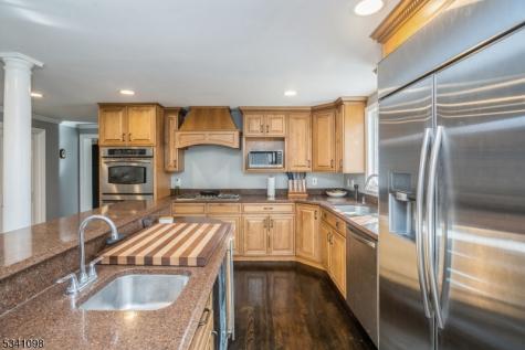 88 W Main Street Mendham NJ 07945