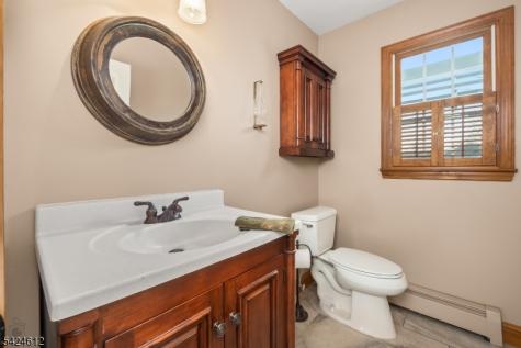 10 Warwick Drive Washington NJ 07853