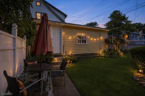 95 Rollinson Street West Orange NJ 07052