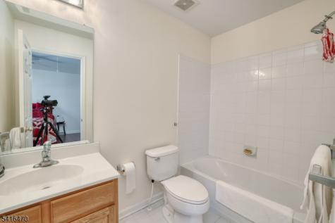 814 Rachel Drive Franklin NJ 08322