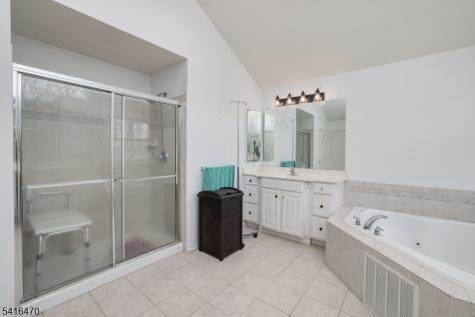814 Rachel Drive Franklin NJ 08322