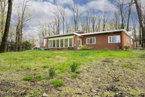 2 Puddingstone Road Parsippany-troy Hills NJ 07950