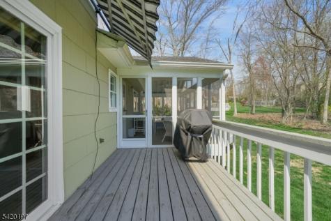 13 Flanders Drive Montville NJ 07045