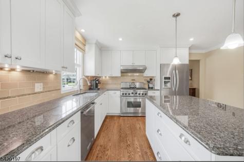 13 Flanders Drive Montville NJ 07045