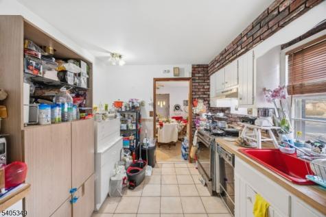 37 Raritan Road Linden NJ 07036