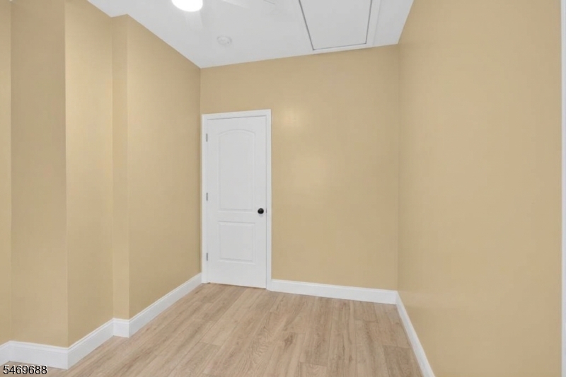 129 Alexander Street Newark NJ 07106