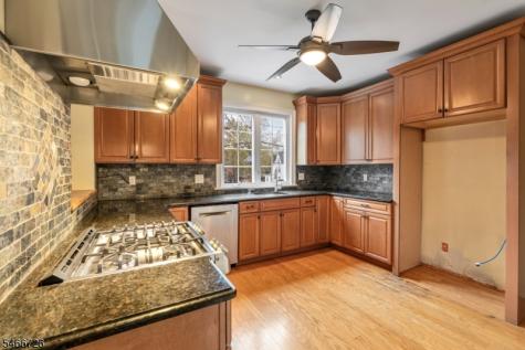 713 Lincoln Avenue Ridgefield Park Village NJ 07660