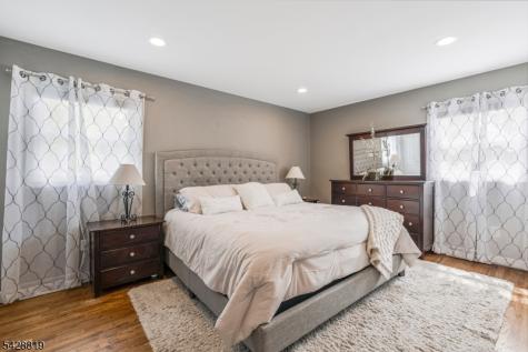 11 Manchester Drive Hanover NJ 07981