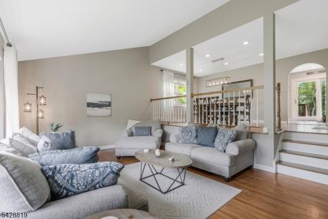 11 Manchester Drive Hanover NJ 07981