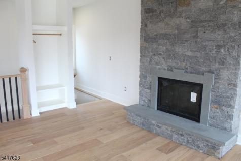 10 Alpine Trail Vernon NJ 07462